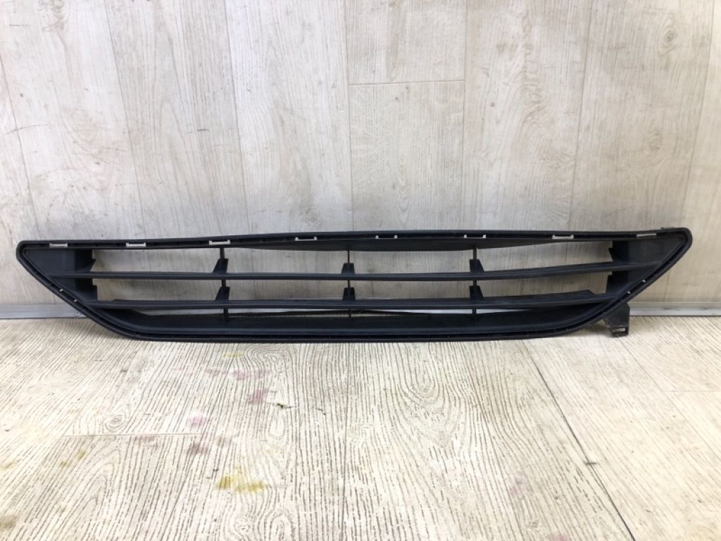 622546FL0A | Решітка переднього бампера NISSAN X-TRAIL/ROGUE T32 13-20