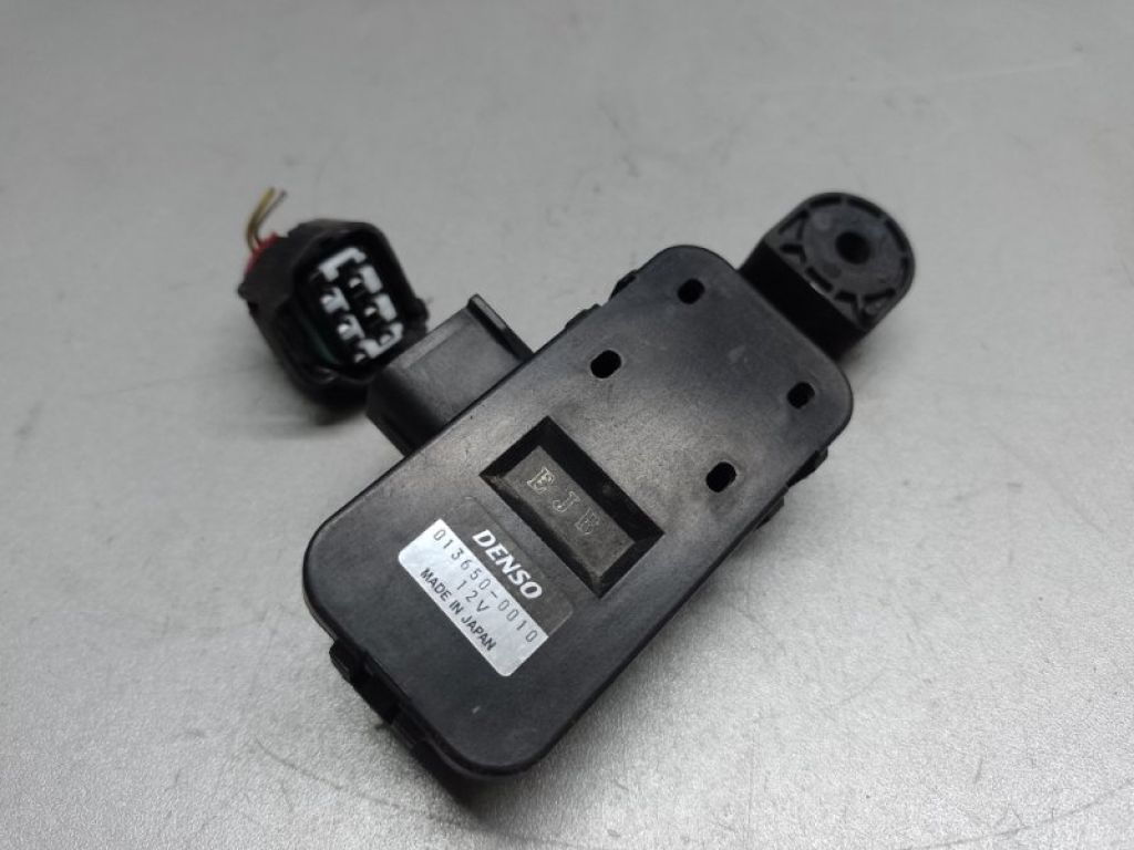 88898-50030 | Датчик качества воздуха LEXUS LS460 06-12