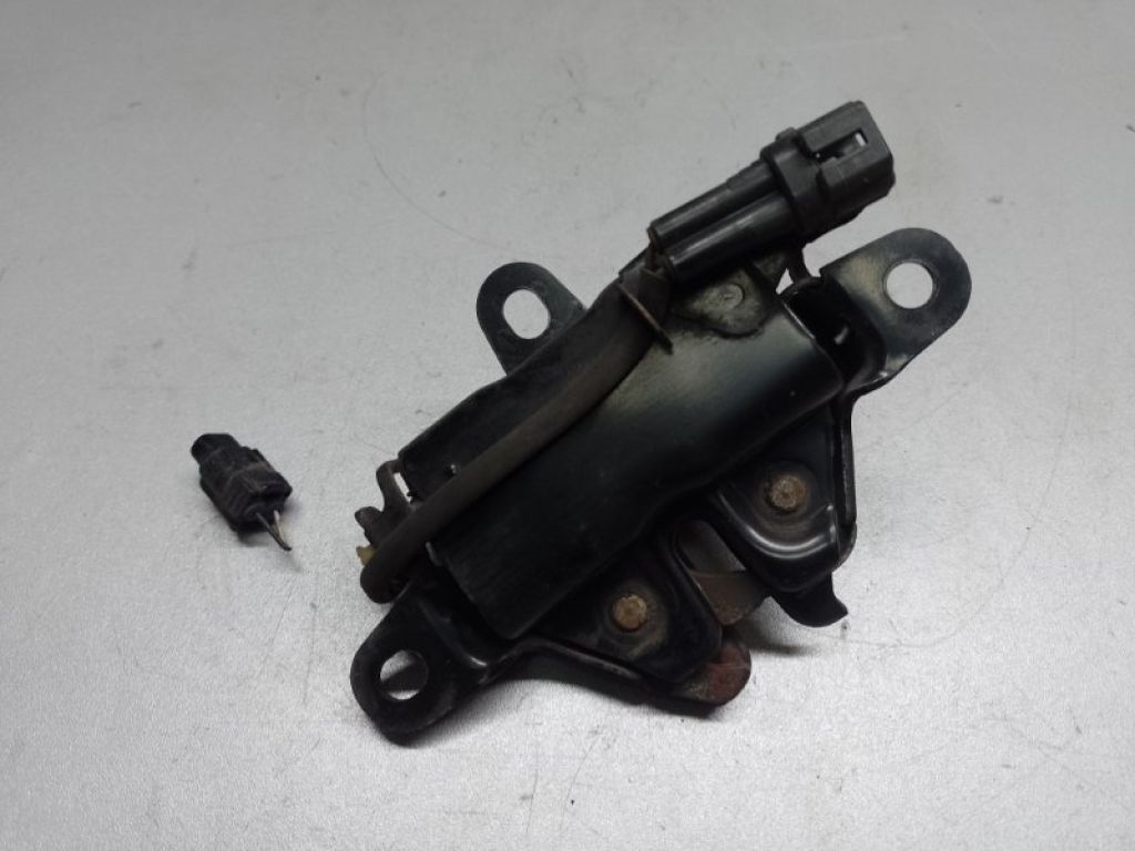 53510-33240 | Замок капоту LEXUS ES300 ES330 01-06