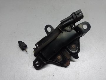 Замок капоту LEXUS ES300 ES330 01-06