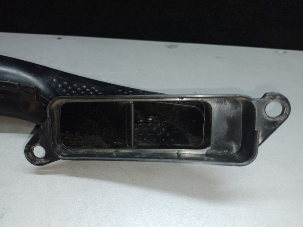 CP9Z-9A624-B | Повітрозабірник FORD FOCUS 10-18 - Фото 2