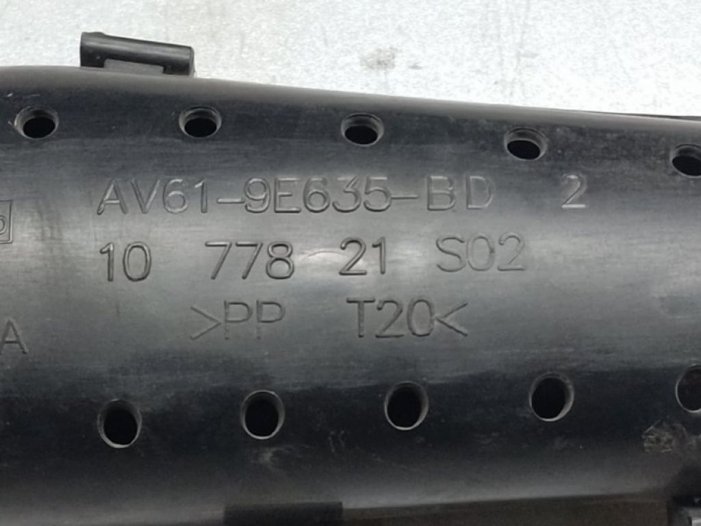 CP9Z-9A624-B | Повітрозабірник FORD FOCUS 10-18 - Фото 4