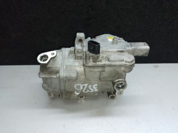 Компрессор кондиционера TOYOTA PRIUS C/AQUA 11-14