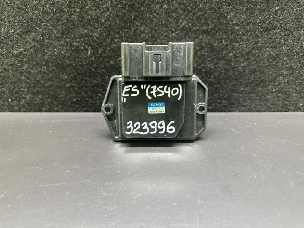 87165-13010 | Резистор пічки LEXUS ES300 ES330 01-06