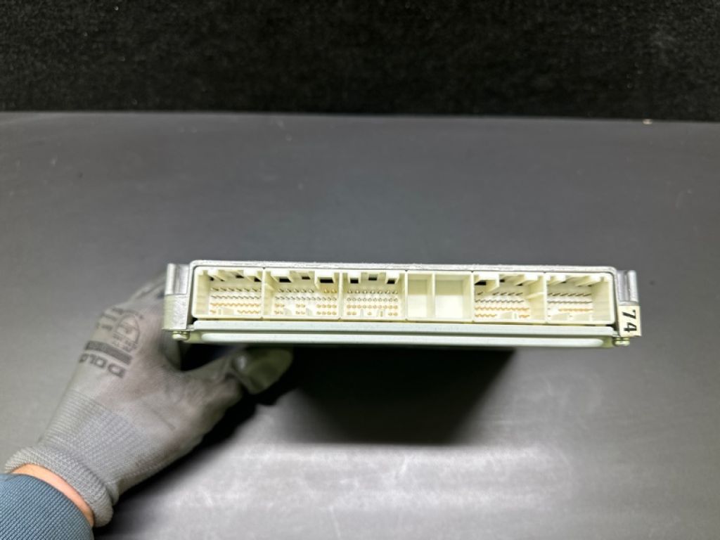 89661-33D90 | Блок керування двигуном LEXUS ES300 ES330 01-06 - Фото 3