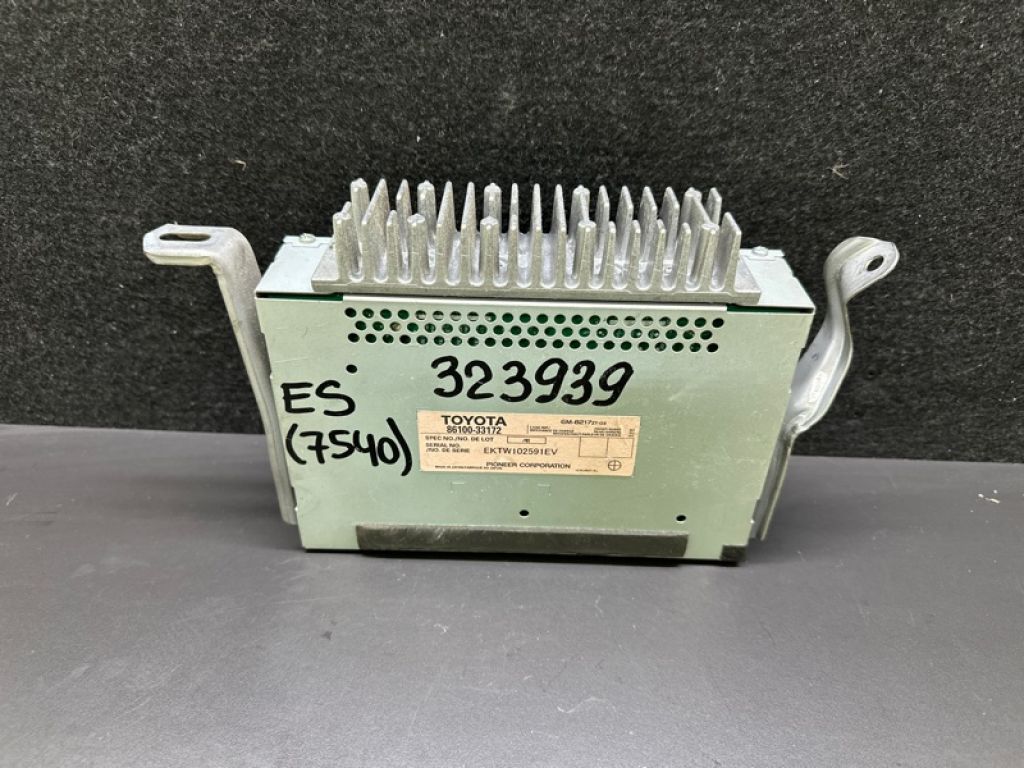 86280-33141 | Підсилювач звуку LEXUS ES300 ES330 01-06