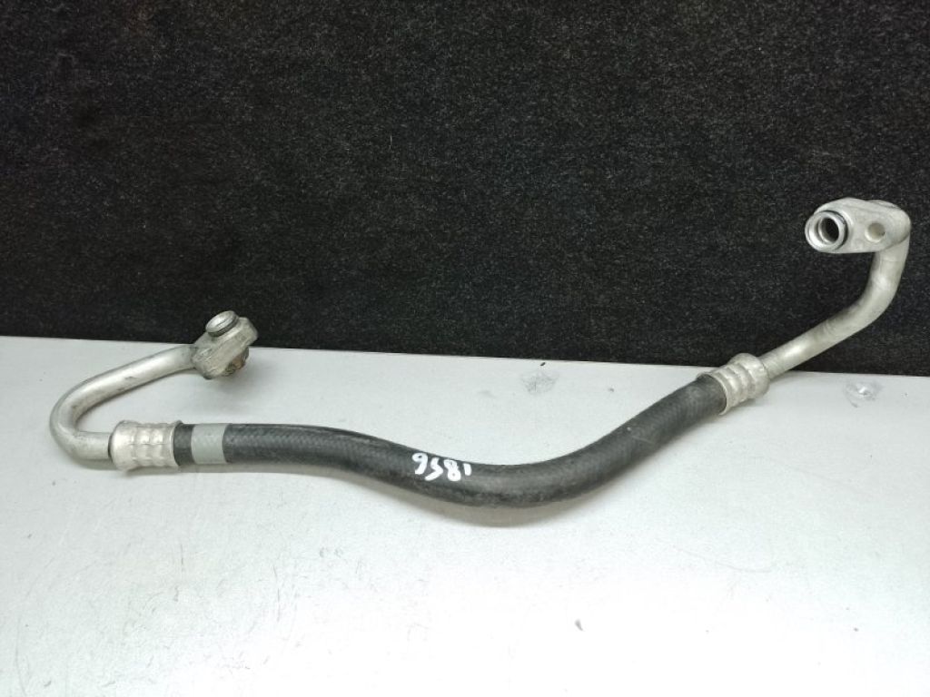 88704-48160 | Трубка кондиционера LEXUS RX350/450 09-15