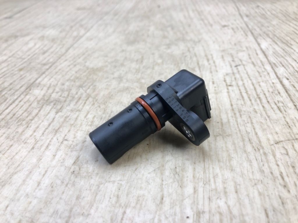 37500-59B-J01 | Датчик положения коленвала HONDA CIVIC FC/FK 15-