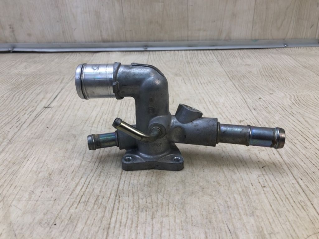 25600-2E000 | Фланець системи охолодження HYUNDAI ELANTRA AD 16- - Фото 2