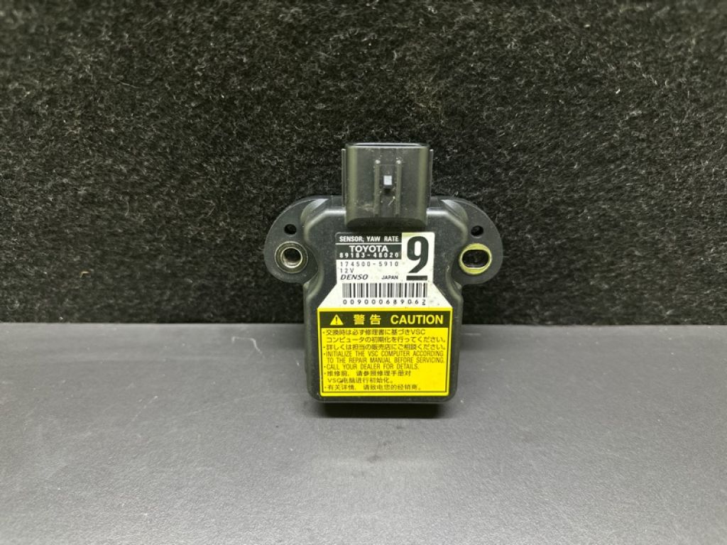 89183-48020 | Датчик ESP LEXUS LS460 06-12