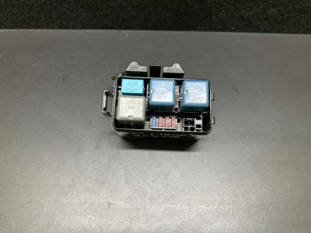 82742-48020 | реле LEXUS RX350/450 09-15