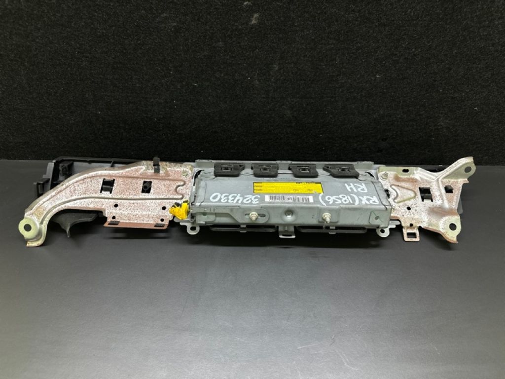 73990-48020-C0 | Подушка безопасности в колени прав. LEXUS RX350/450 09-15 - Фото 4