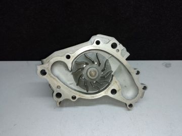 водяний насос LEXUS ES300 ES330 01-06