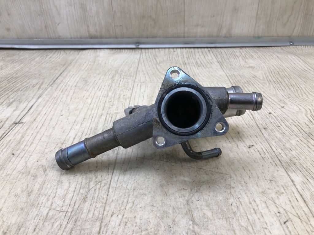 25600-2E000 | Фланець системи охолодження HYUNDAI ELANTRA MD 10-15 - Фото 3