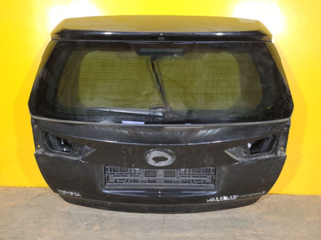 67005-02250 | Крышка багажника TOYOTA AURIS 13-18