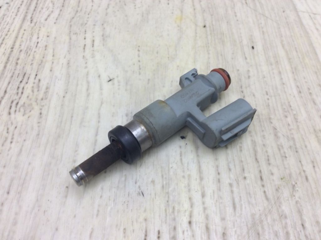 23209-29105 | Форсунка топливная TOYOTA CAMRY 70 17- - Фото 2