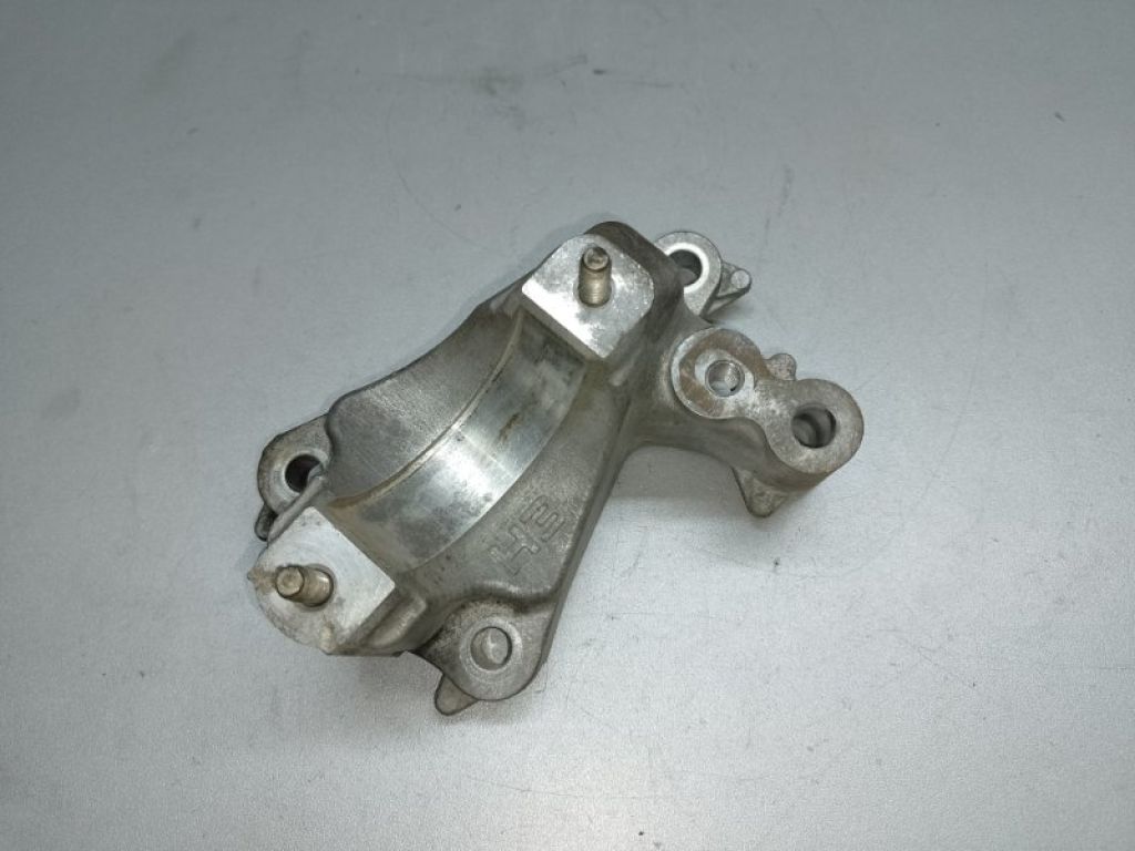 F2A5-25-740B | Кронштейн промежуточного вала MAZDA CX-5 (KE) 11-17