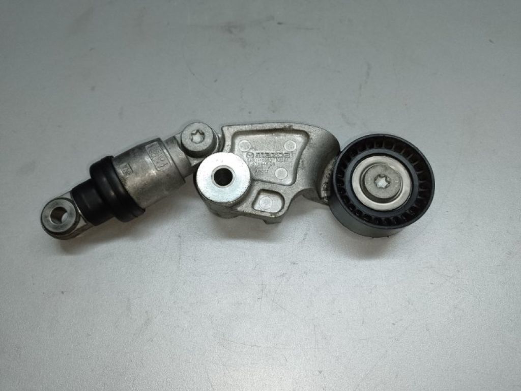 SH01-15-980D | Натяжитель ремня генератора MAZDA CX-5 (KE) 11-17