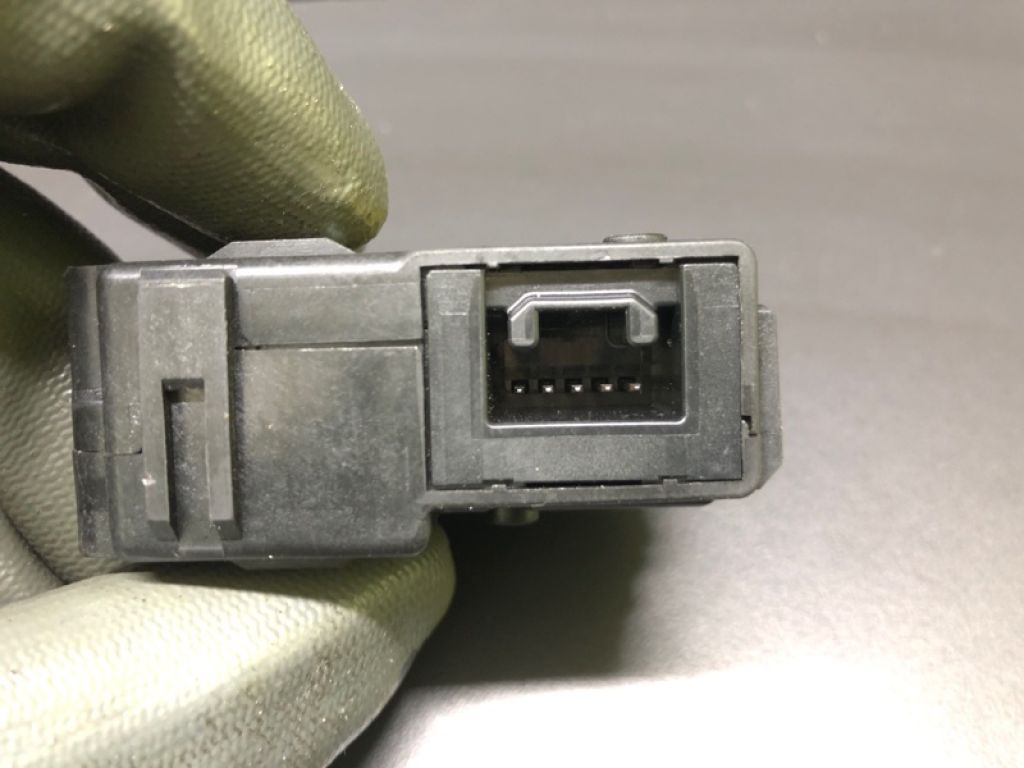 87106-50370 | Моторчик заслонки печки LEXUS LS460 06-12 - Фото 3