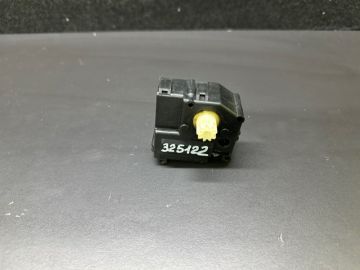 Моторчик заслонки печки LEXUS LS460 06-12 Моторчик заслонки печки LEXUS LS460 06-12