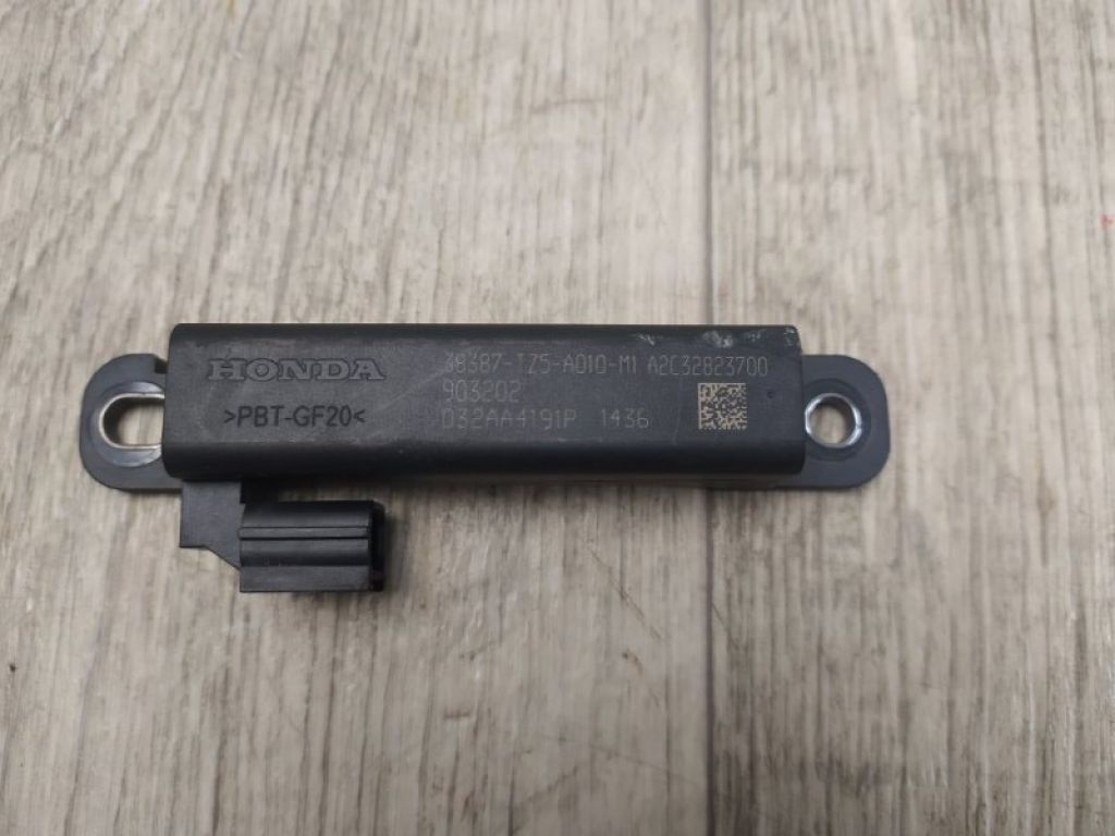 38387-TZ5-A01 | Антена ACURA RDX 19-