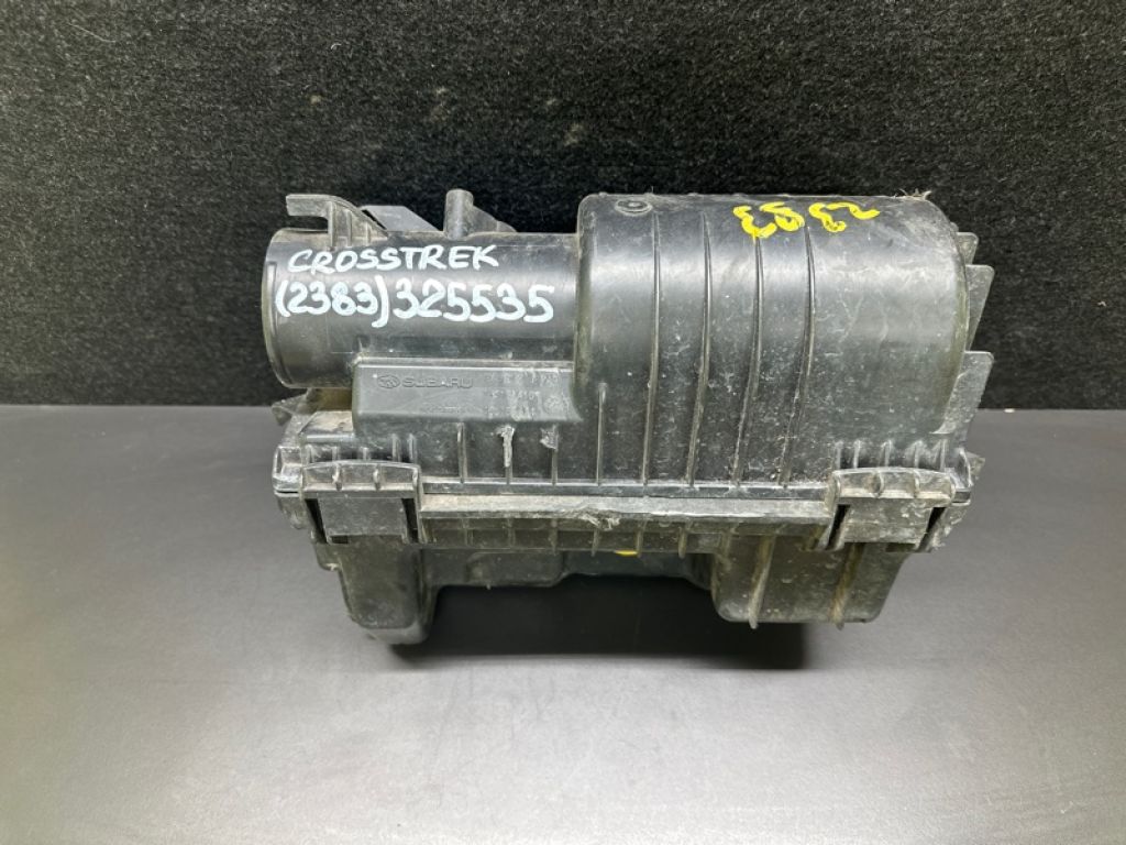16520AA220 | Корпус повітряного фільтра SUBARU CROSSTREK 12-17 - Фото 2