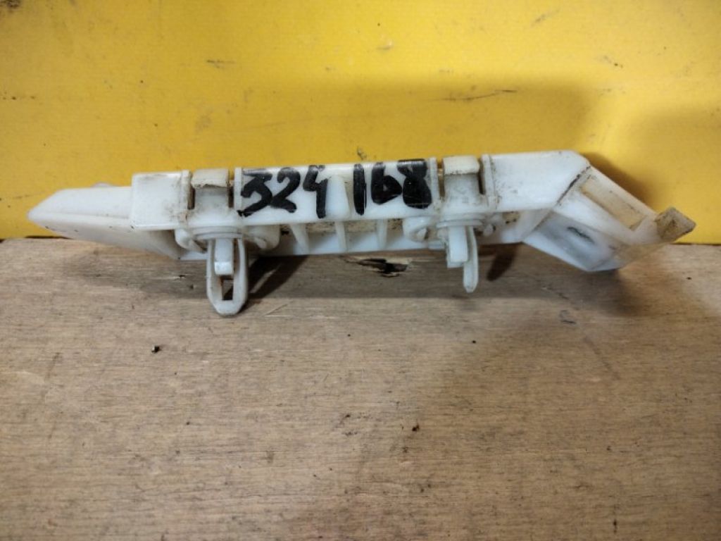 71731-65J00 | Кронштейн/крепление переднего бампера SUZUKI GRAND VITARA 05-15