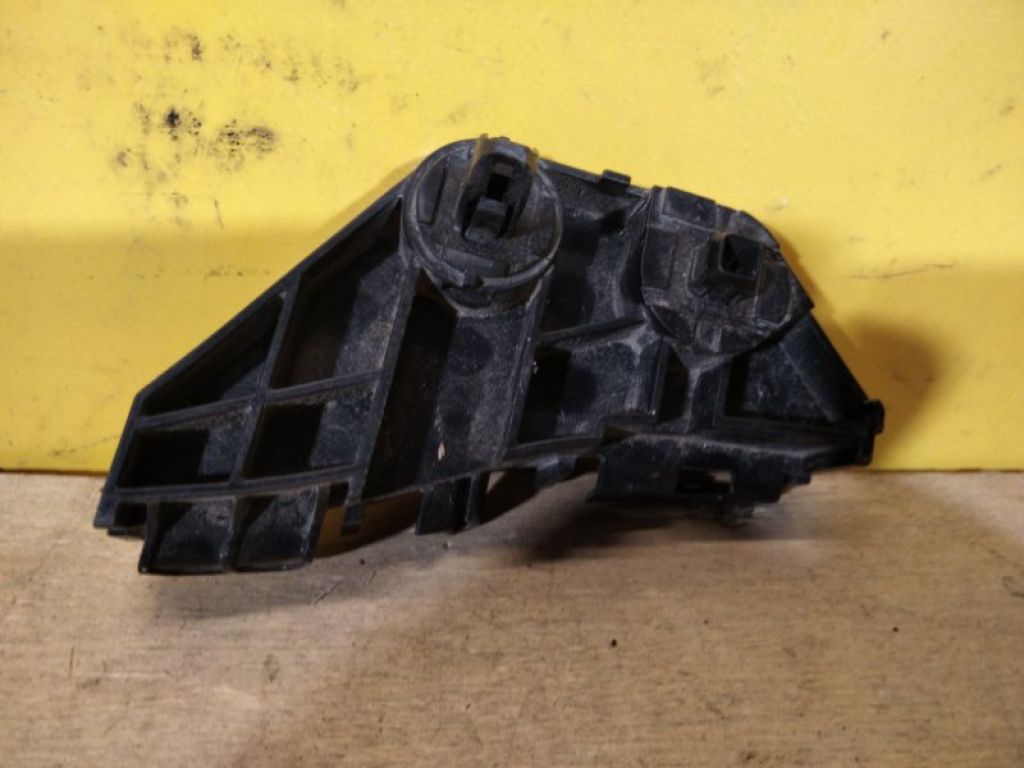 52563-12040 | Кронштейн заднього бампера лів. TOYOTA COROLLA 150 06-13 - Фото 3