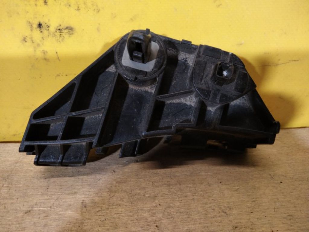 52563-12040 | Кронштейн заднього бампера лів. TOYOTA COROLLA 150 06-13 - Фото 3