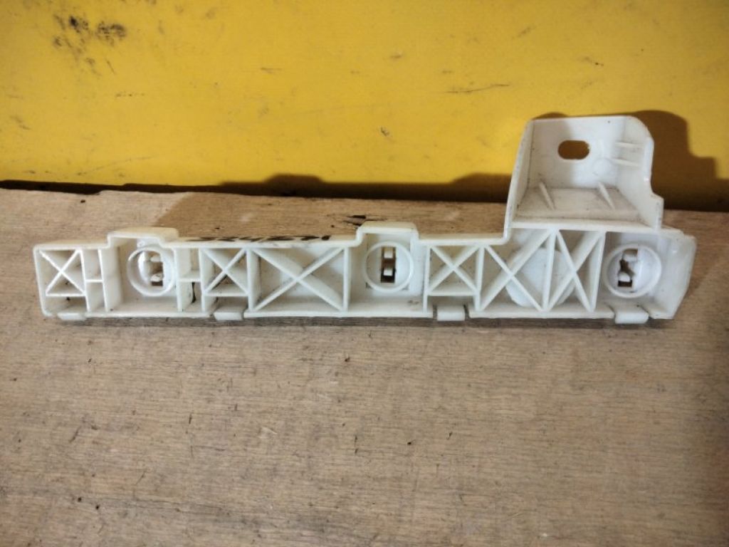 6400A403 | Кронштейн переднього бампера лів. MITSUBISHI LANCER X 10 15-17 - Фото 2