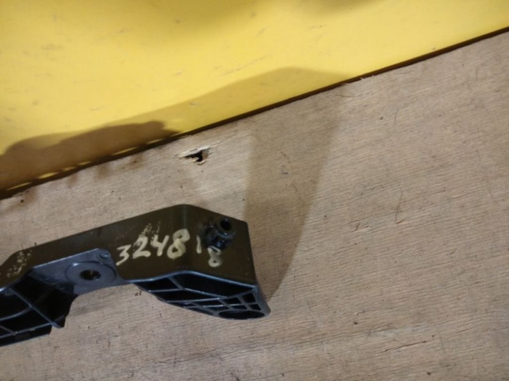 52535-78010 | Кронштейн переднього бампера прав. LEXUS NX 14-21 - Фото 2