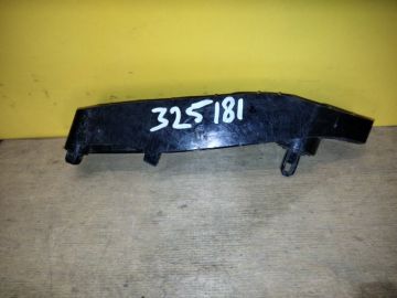 Кронштейн переднього бампера лів. LEXUS IS250/350 05-13