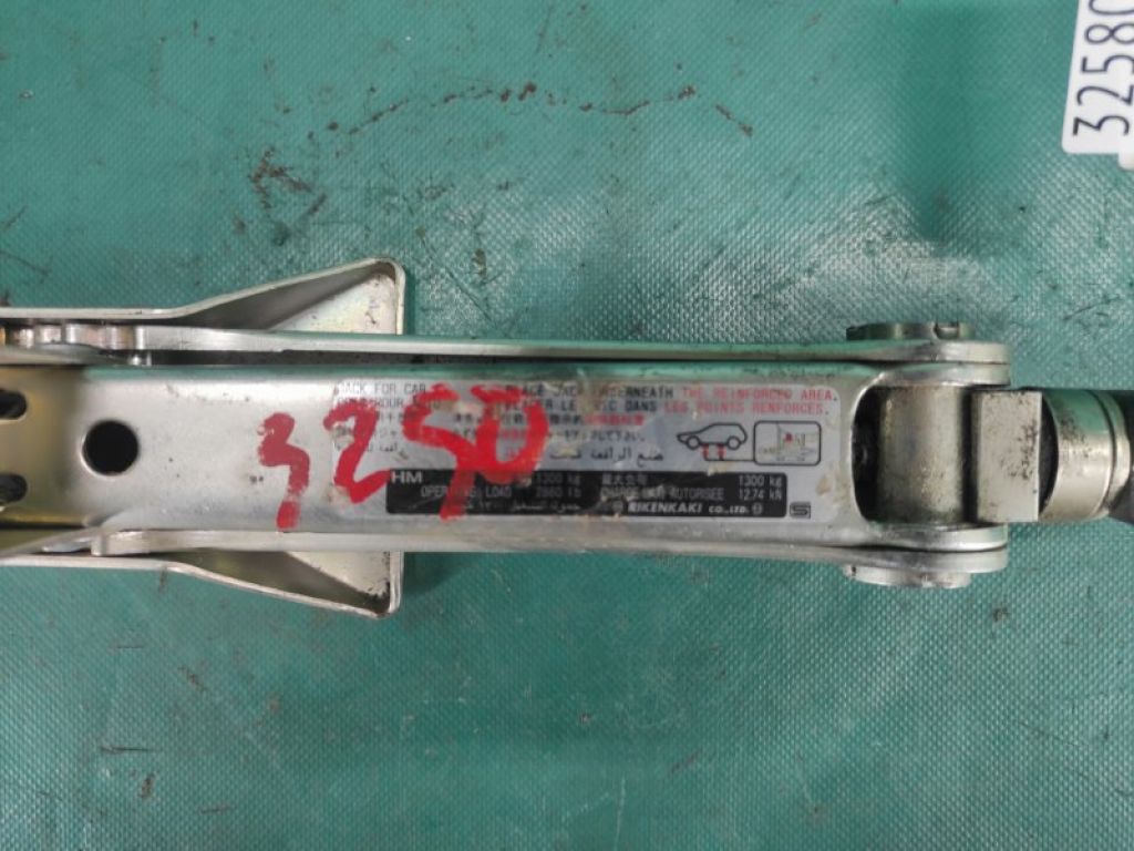 89310-SJK-013 | Домкрат ACURA RDX 12-19 - Фото 4