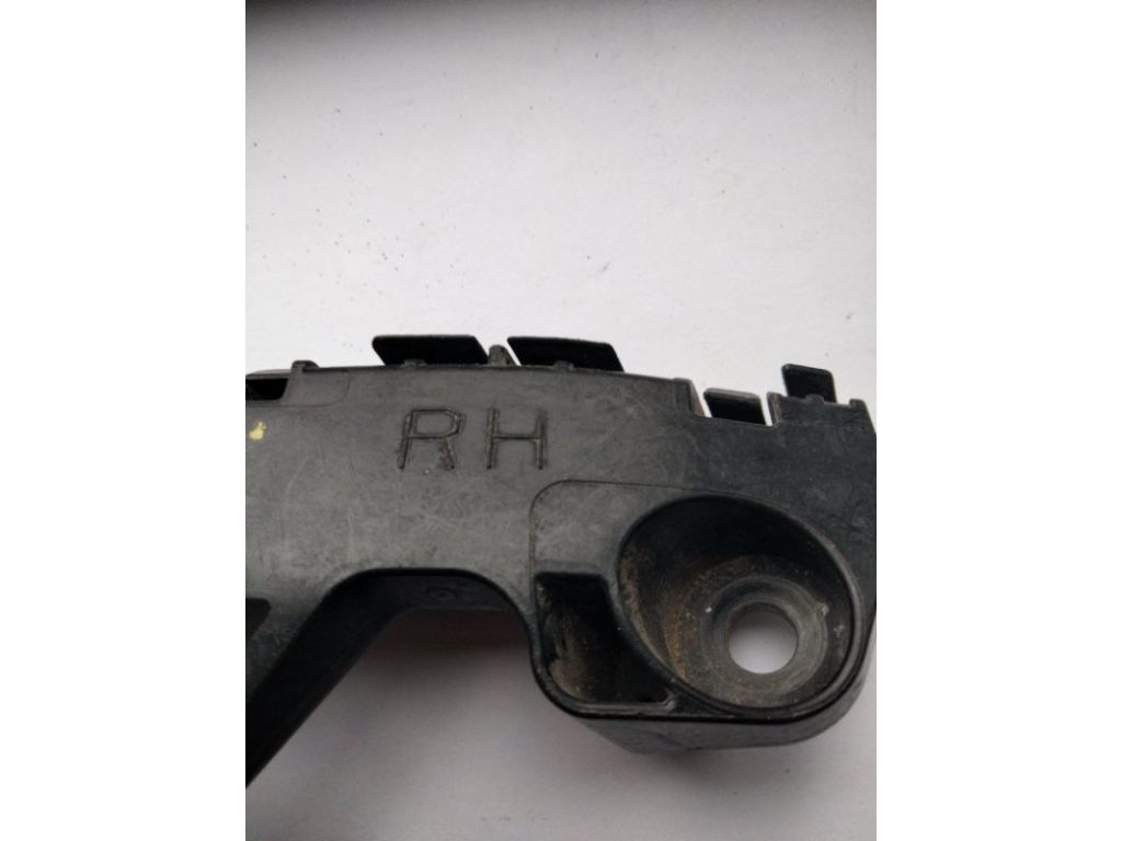 BBM4500T1 | Кронштейн переднего бампера прав. MAZDA 3 BL 09-13 - Фото 5