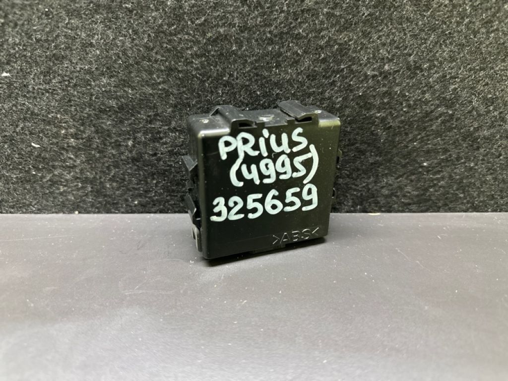 89769-47030 | Блок керування тиском в шинах TOYOTA PRIUS - 30 09-17 - Фото 2