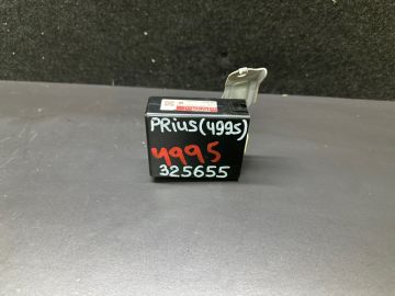 Блок электронный TOYOTA PRIUS - 30 09-17