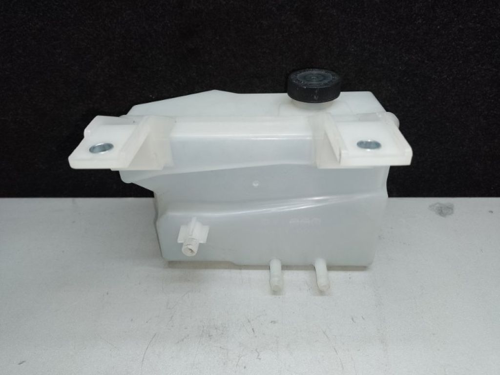 21710-3NA0A | Бачок расширительный NISSAN LEAF 10-17 - Фото 2