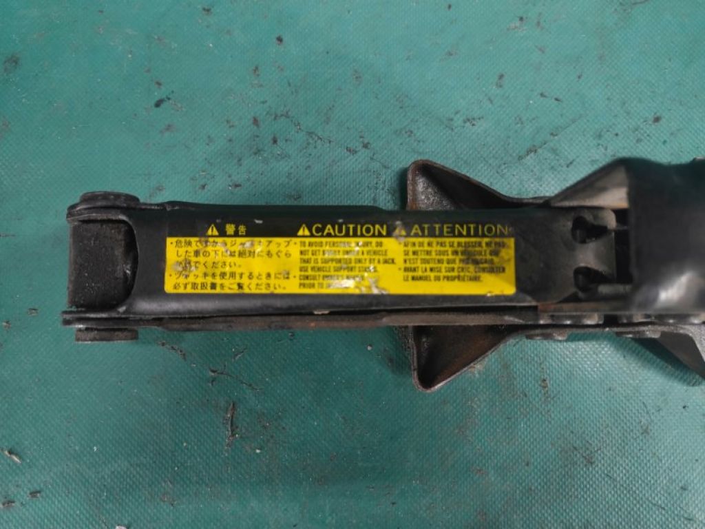 09111-AA010 | Домкрат TOYOTA CAMRY 30 02-06 - Фото 4