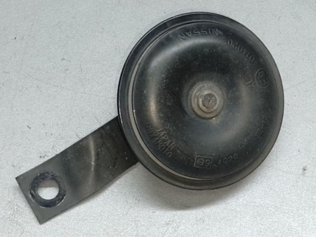 25605-3NA0A | сигнал NISSAN LEAF 10-17