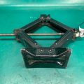 GJ6A-37-790A | Домкрат MAZDA 3 BK 03-08 - Прев'ю 4