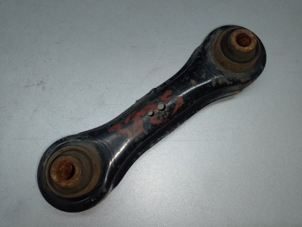 4117A005 | Важіль задньої підвіски нижній поперечний MITSUBISHI LANCER X 10 07-15