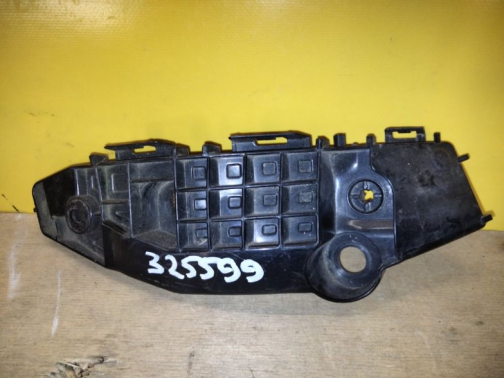 5253542050 | Кронштейн переднего бампера прав. TOYOTA RAV4 18-