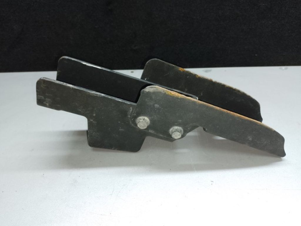 08L33-STX-200R1 | Кронштейн підніжки передн. прав. ACURA MDX (YD2) 06-13 - Фото 5