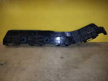 Кронштейн заднього бампера прав. LEXUS RX350/450 09-15