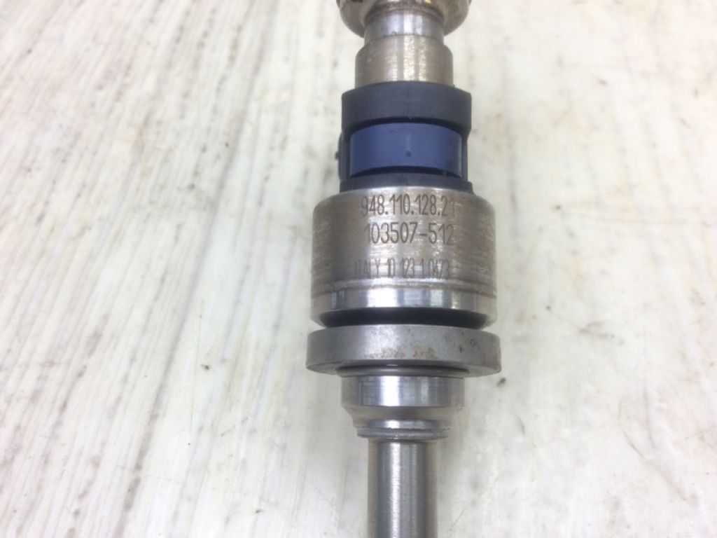 948 110 128 22 | Форсунка топливная PORSCHE CAYENNE 10-18 - Фото 4