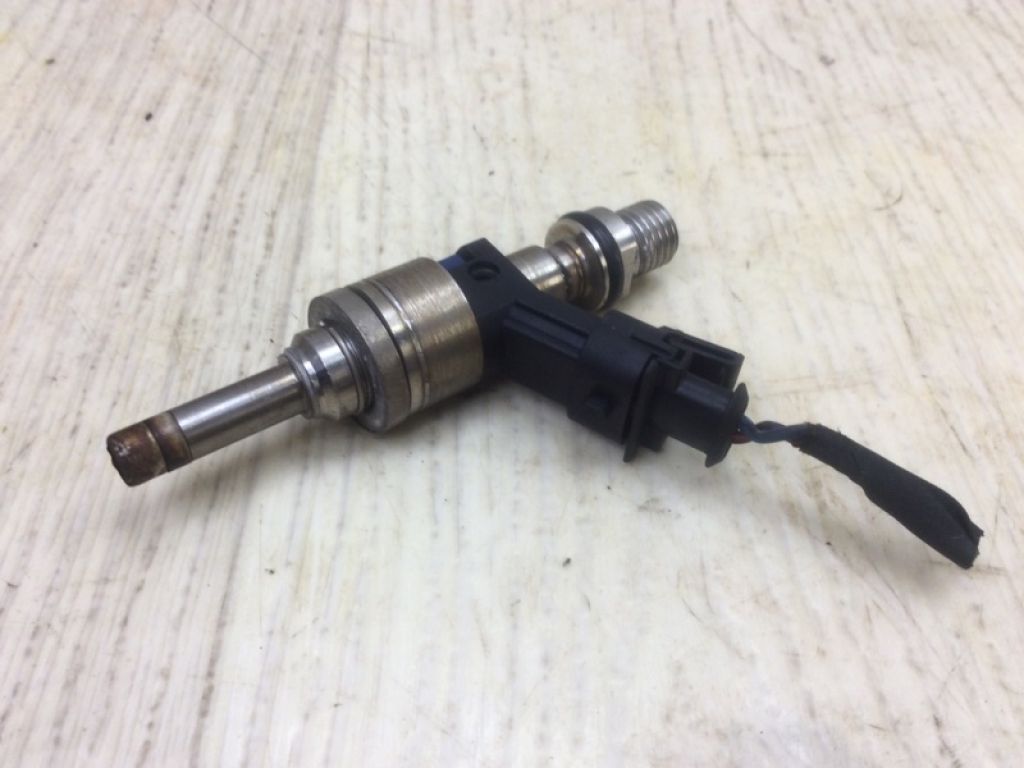 948 110 128 22 | Форсунка топливная PORSCHE CAYENNE 10-18