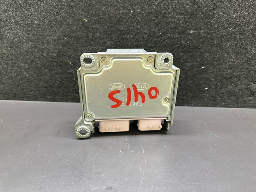 95910-F2000 | Блок управления AIRBAG HYUNDAI ELANTRA AD 16- - Фото 2