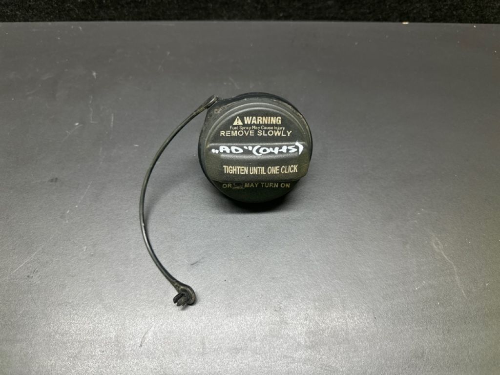 31010-3L600 | Крышка топливного бака HYUNDAI ELANTRA AD 16-