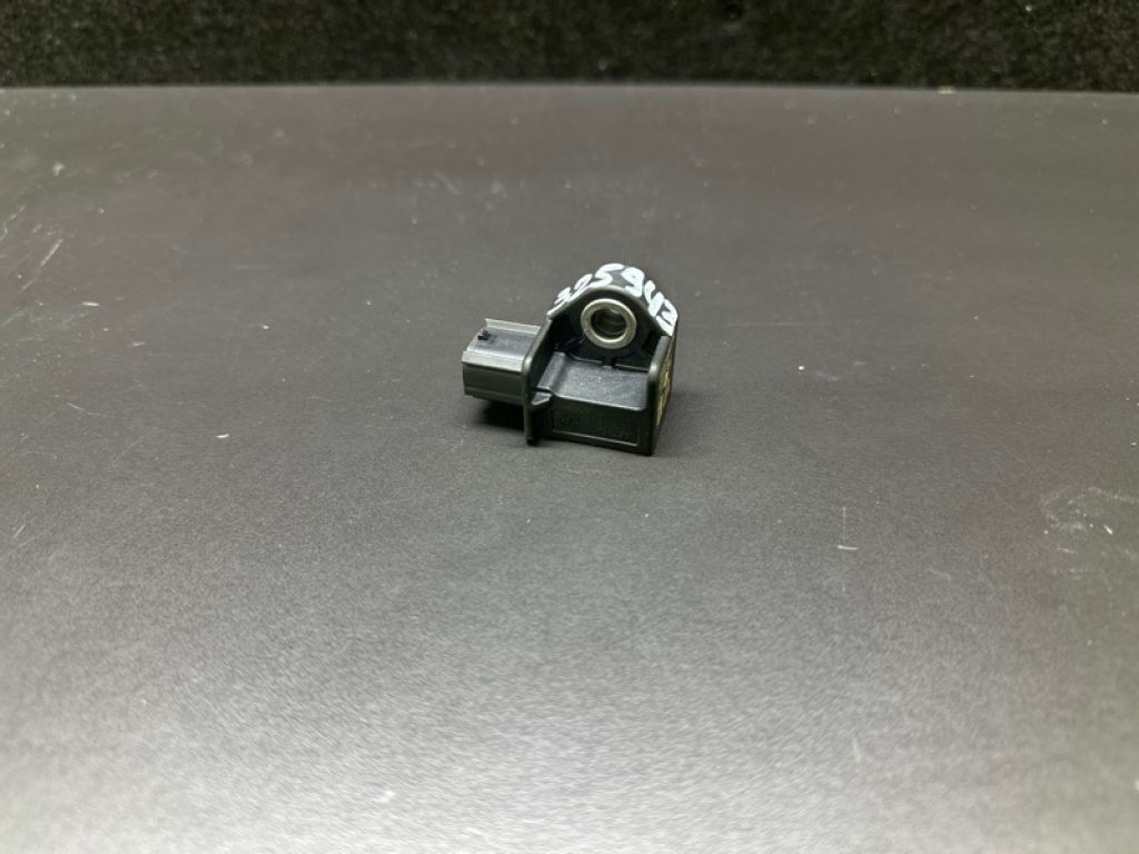 95920-F2000 | Датчик удара HYUNDAI ELANTRA AD 16-