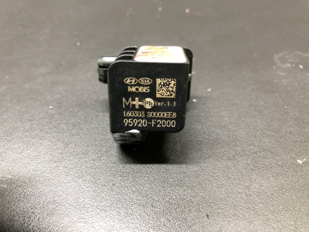 95920-F2000 | Датчик удара HYUNDAI ELANTRA AD 16- - Фото 4